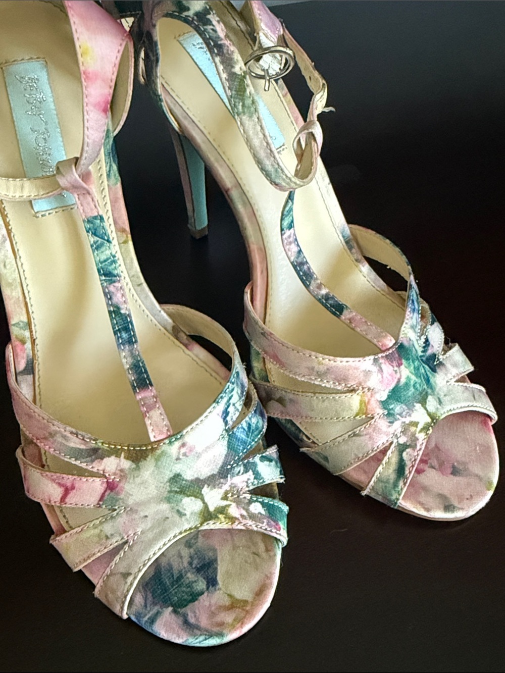 Betsey Johnson Floral Multi-Color Strappy High Heel Sandals Size 8 - Picture 8 of 8
